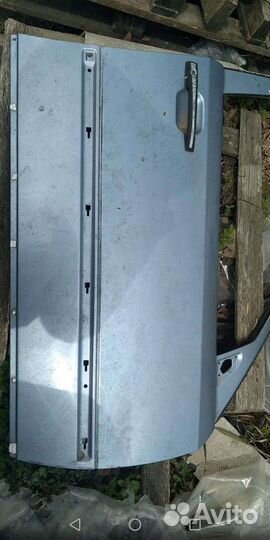 Передняя правая дверь Mercedes Benz w124