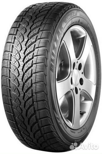Bridgestone Blizzak LM-32 225/50 R17 94H
