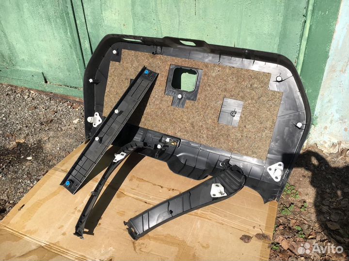 Дверь багажника Ниссан Х-трейл Т31 Nissan X-Trail