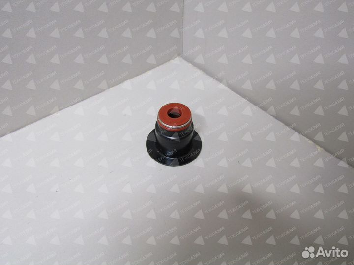 Маслосъёмный колпачок D04-107-30+C Shanghai