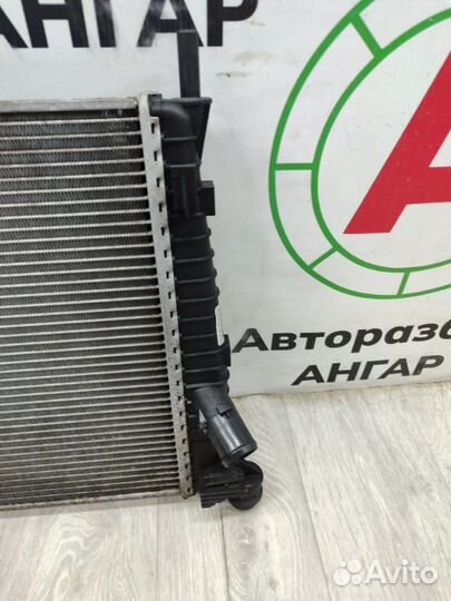 Радиатор охлаждения двигателя Ford Focus CB4 qqdb