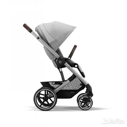 Cybex Balios S Lux Lava Grey прогулка