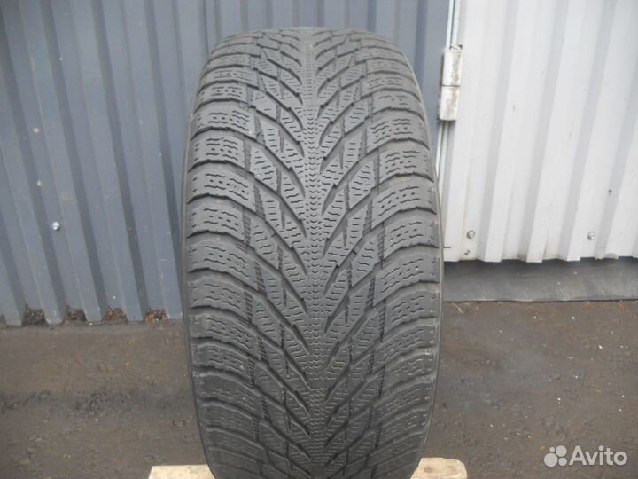 Nokian Tyres Hakkapeliitta R3 245/45 R18 100T