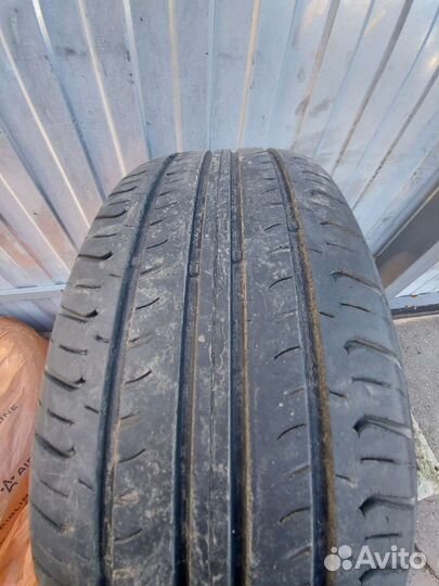 Hankook Optimo K415 225/60 R17 H