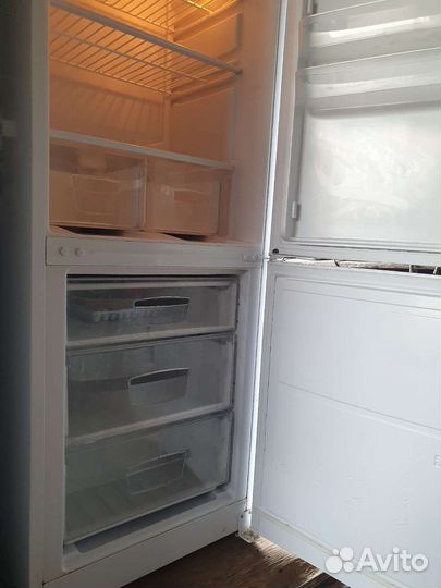 Холодильник