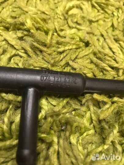 Тройник VW T4 074121438C