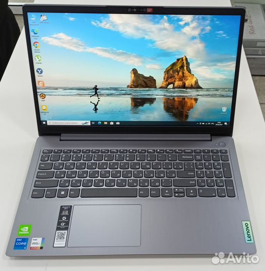 Новый игровой ноутбук Lenovo 2023 года