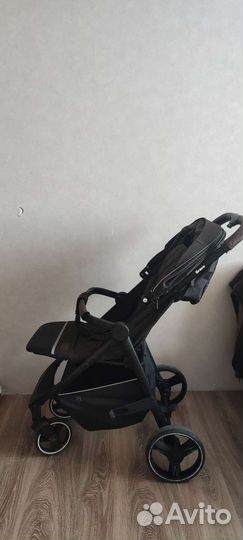 Прогулочная коляска carrello bravo