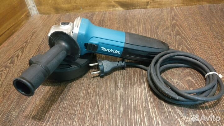 Ушм Makita GA5030