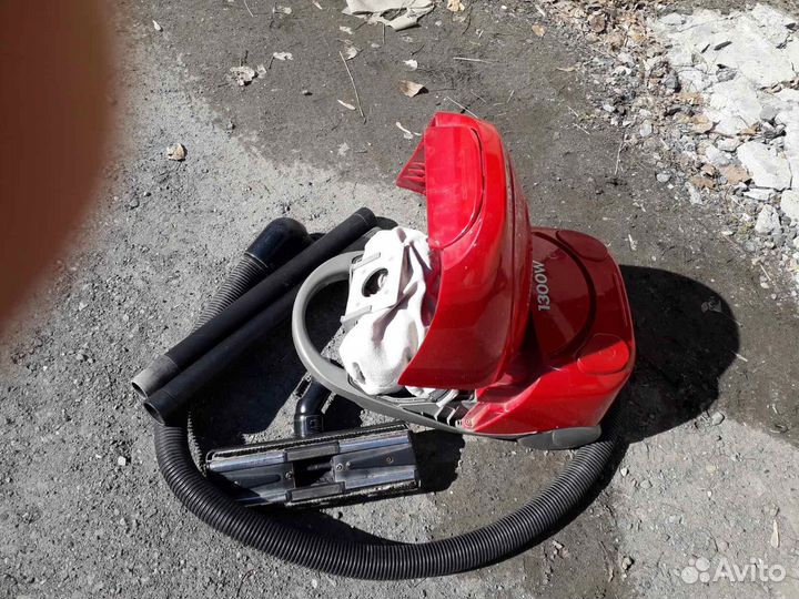 Пылесос LG storm 1300W