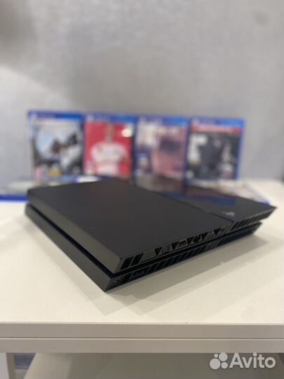 Sony PS4 2 геймпада, 6 игр