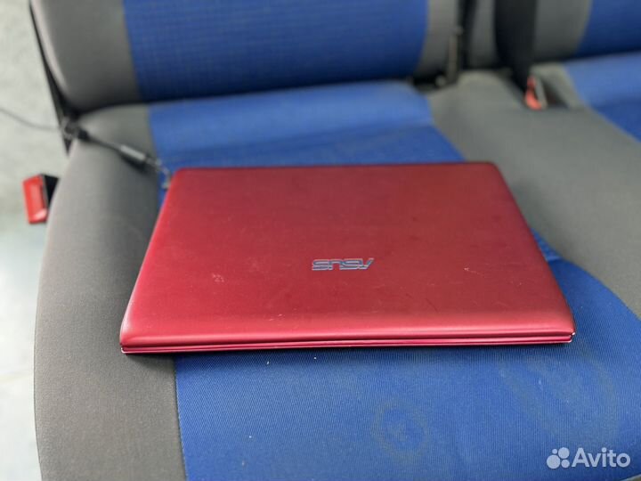 Asus ee pc1225b