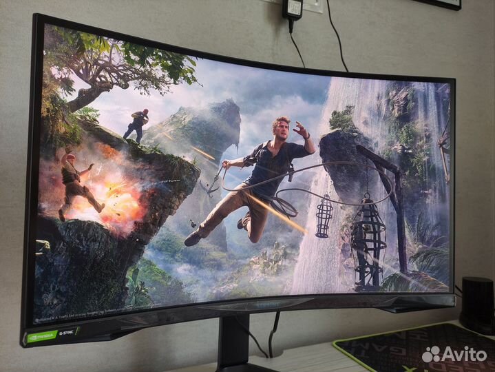 Samsung Odyssey G7 27 C27G75tqsi 2560x1440 240 Гц