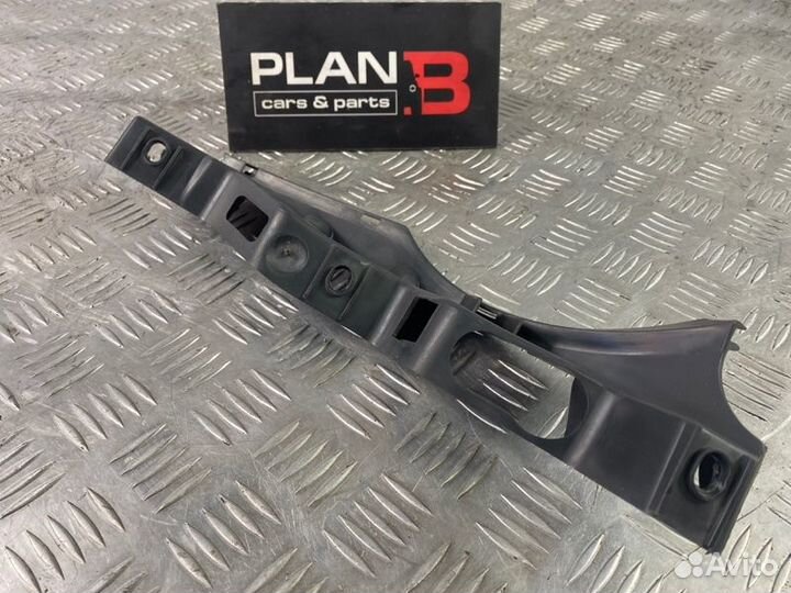 Крепление фары правое Volkswagen Passat B6