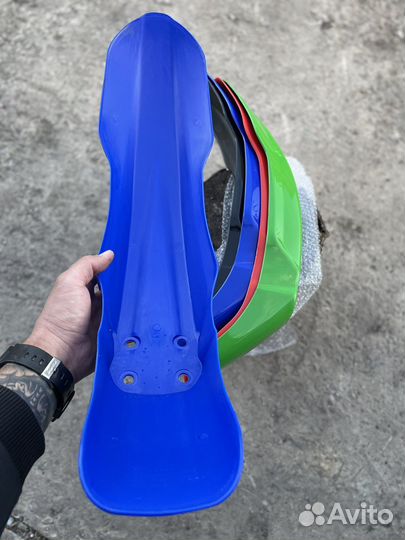 Крыло Regulmoto sport003