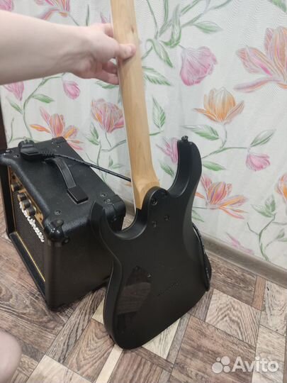 Электрогитара ibanez rg421 + комбик Marshall mg10