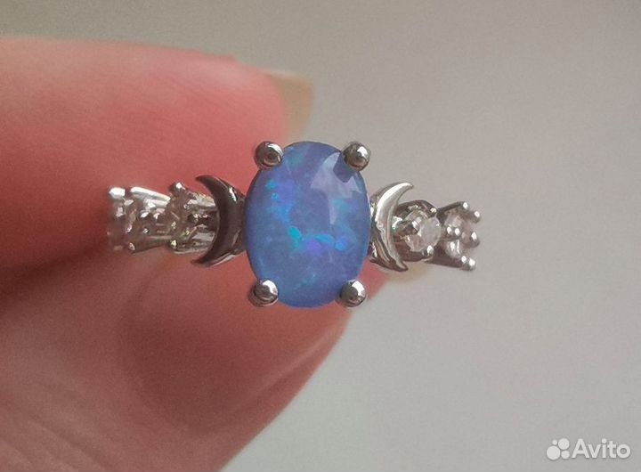 Кольцо искусственный опал