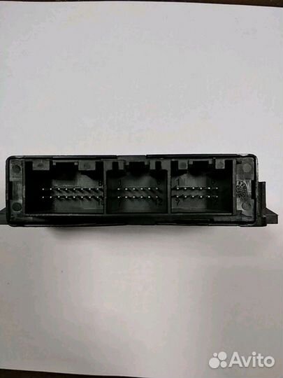 Блок управления парктроником audi A8 D3