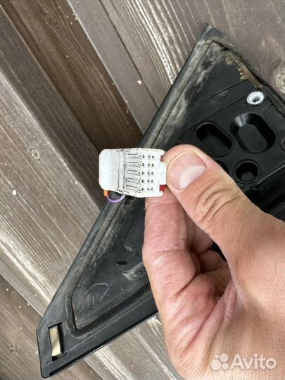 Боковое зеркало левое Pajero 4 черное