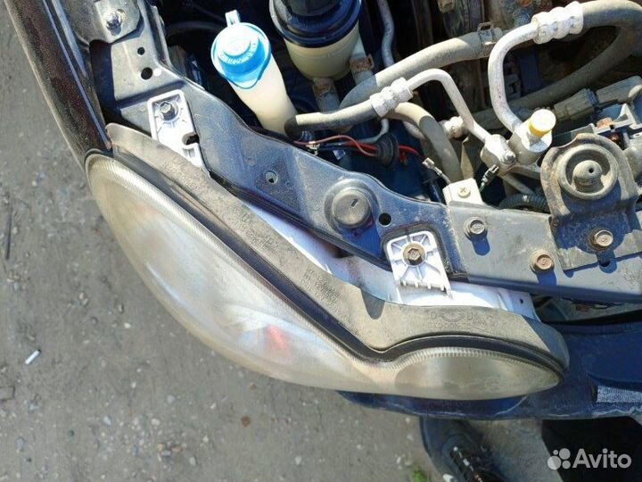 Фара правая Hyundai Sonata Тагаз 2.0 G4GC 2010