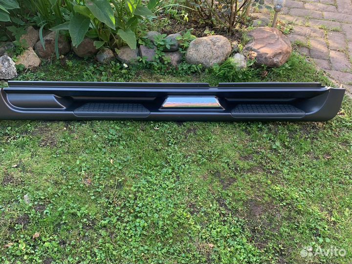 Левый порог для Hyundai tucson