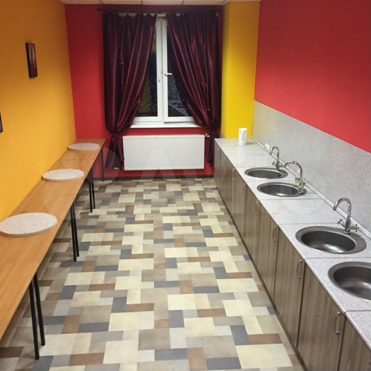 Комната 9 м² в > 9-к., 5/5 эт.