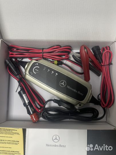 Оригинальное зарядное устройство Mercedes