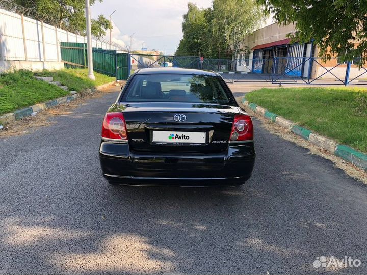 Toyota Avensis 1.8 МТ, 2008, 170 000 км