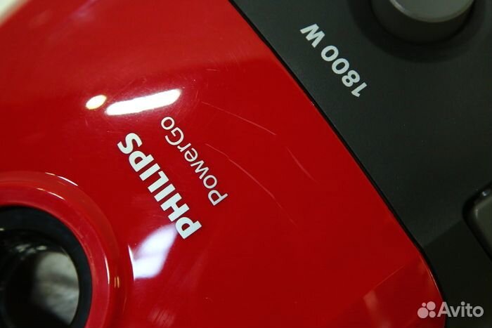 Пылесос Philips FC8293/01, красный