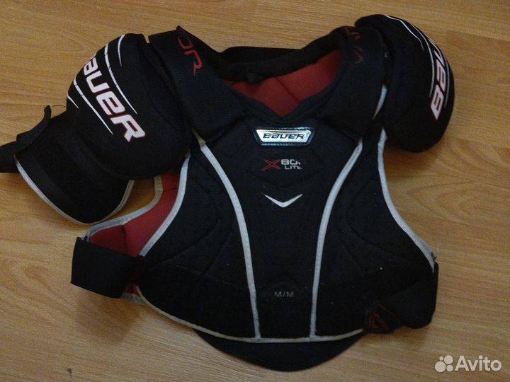 Нагрудник хоккейный Bauer Vapor 800