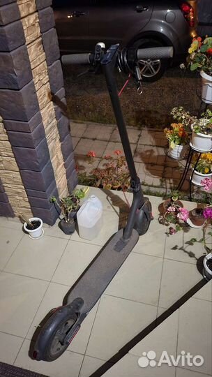 Самокат взрослый электрический бу