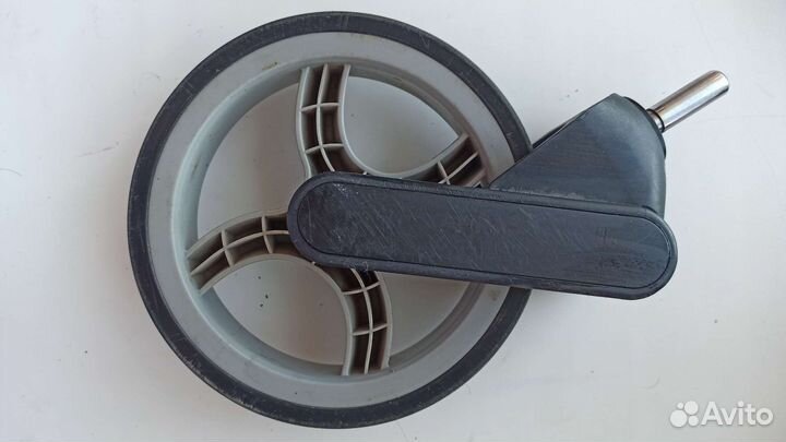 Переднее колесо hot mom