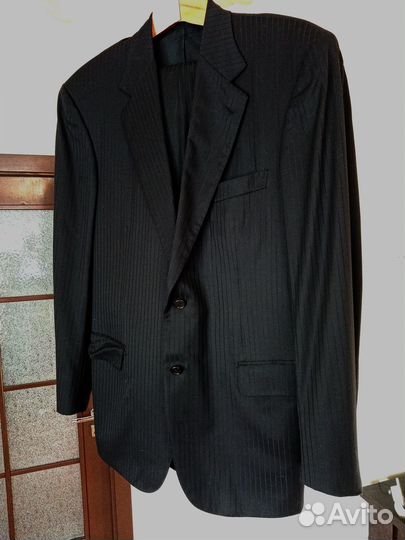 Мужской костюм brioni