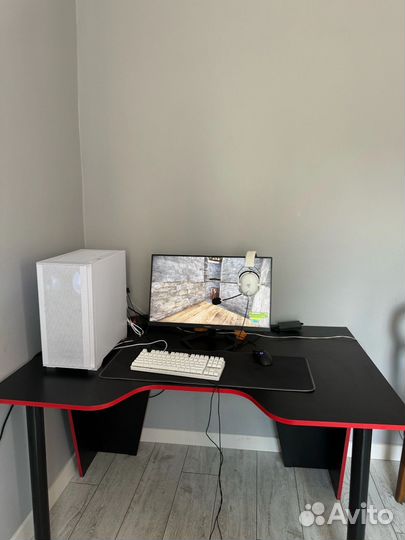 Игровой стол