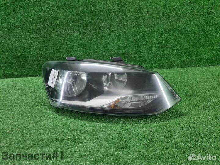 Фара правая VW Polo Sedan (2015-2020) галоген