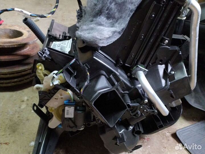 Корпус печки skoda octavia А7 13 года