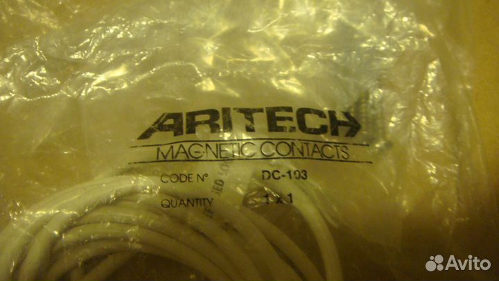 Магнитный контакт Aritech DC103