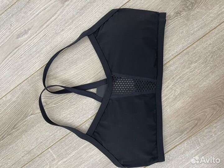 Спортивная одежда для фитнеса