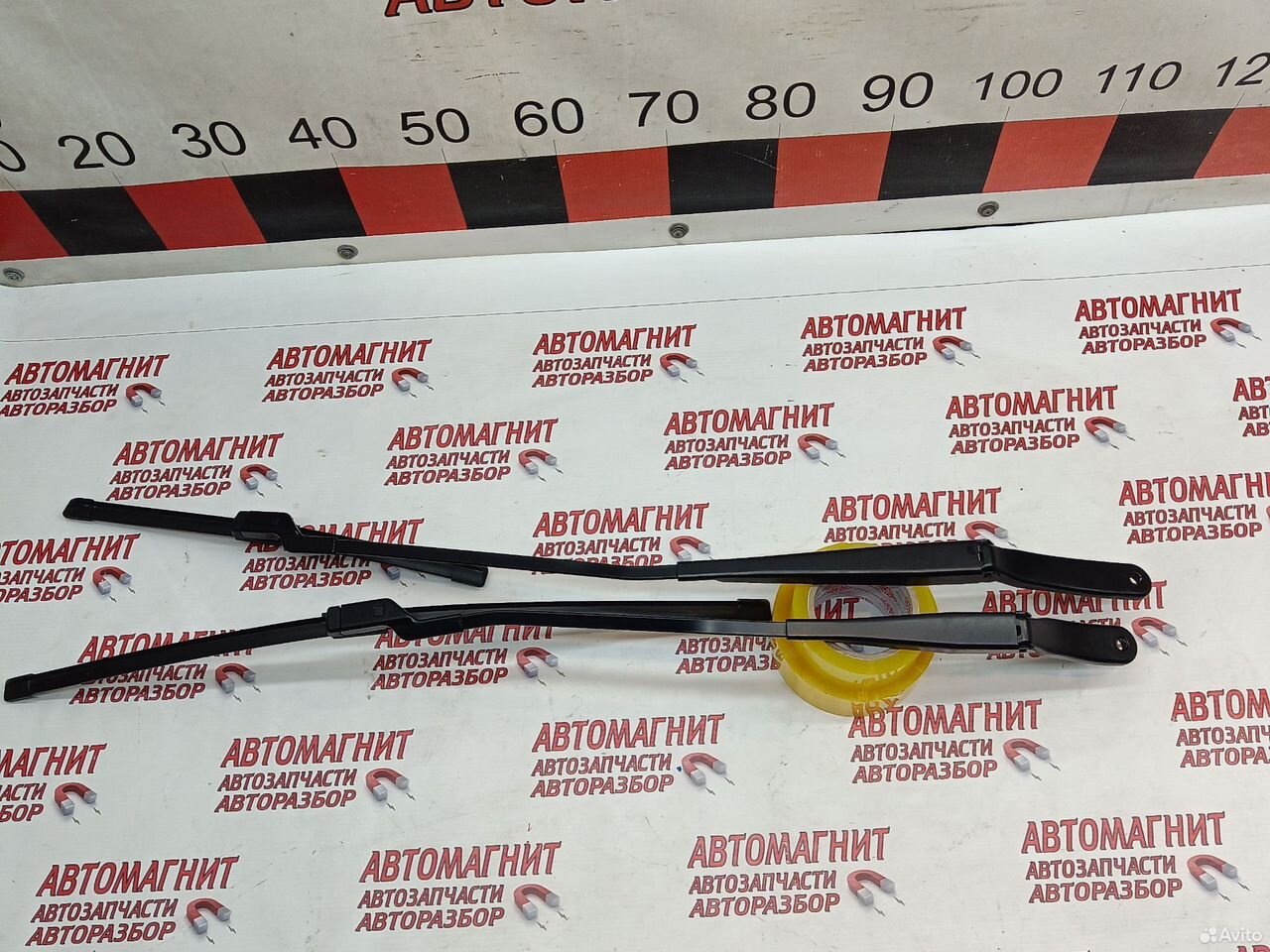 Поводок стеклоочистителя Voyah Dream Воях Дрим