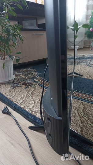 Телевизоры со SMART tv 43 дюймов бу