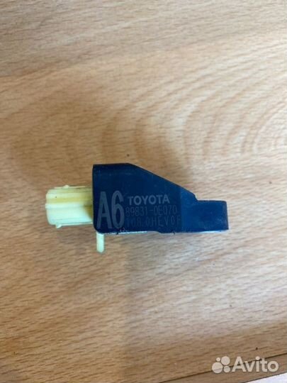 Датчик air bag Toyota Venza