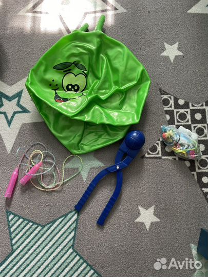 Отдам пакет игрушек