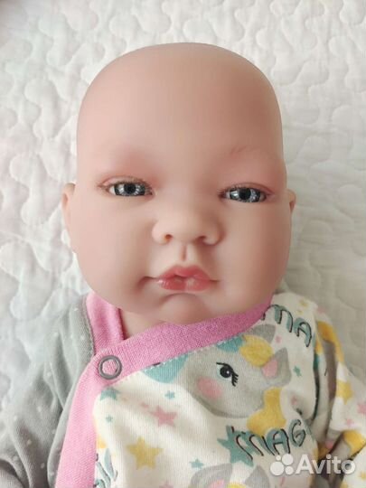 Кукла (+одежда) состояние новой