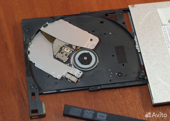 Оптический привод DVD RW