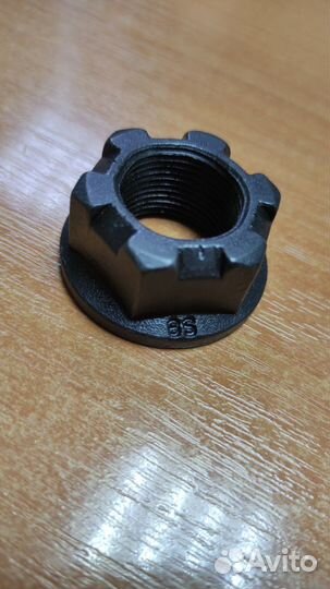 Гайка переднего привода Mopar