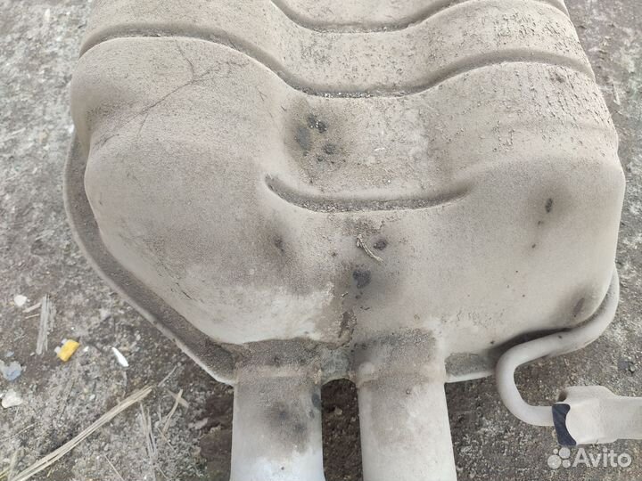 Глушитель средняя задняя часть 2,0 CBA Passat B6