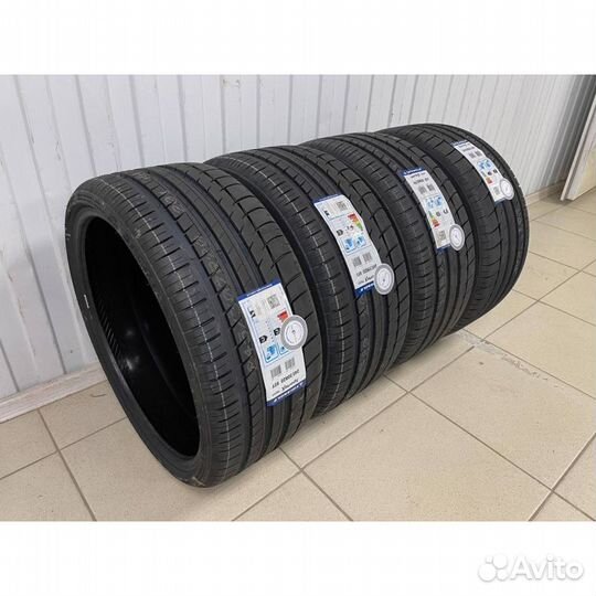 Triangle TH201 245/30 R20
