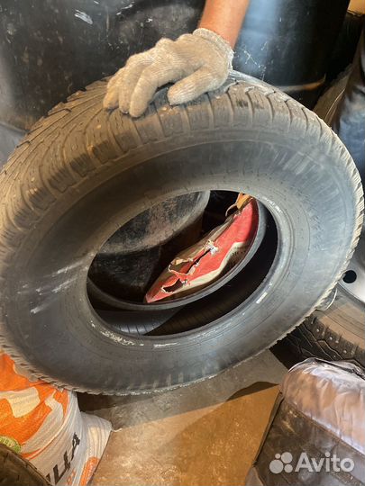 Резина 225 75 16с