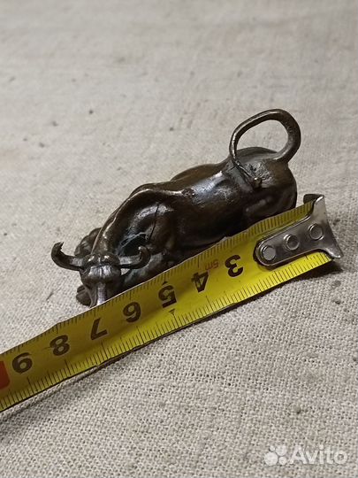 Бронза литой бык