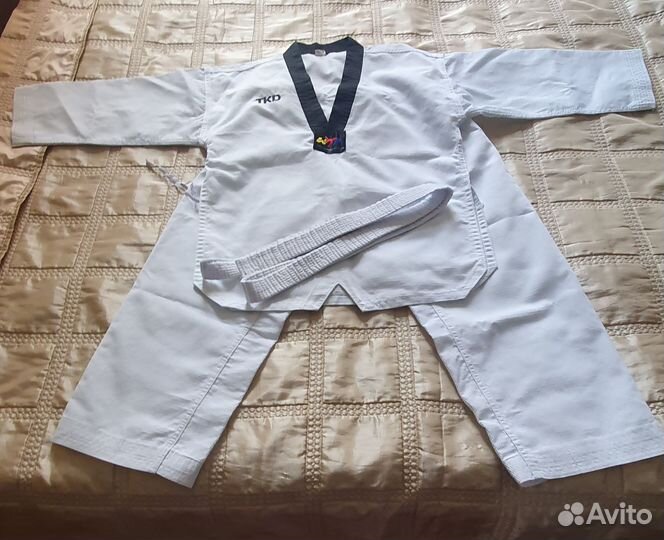 Добок для тхэквондо 160